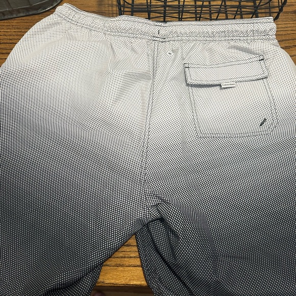 Calvin Klein Swim-trunks- XL - Picture 4 of 4